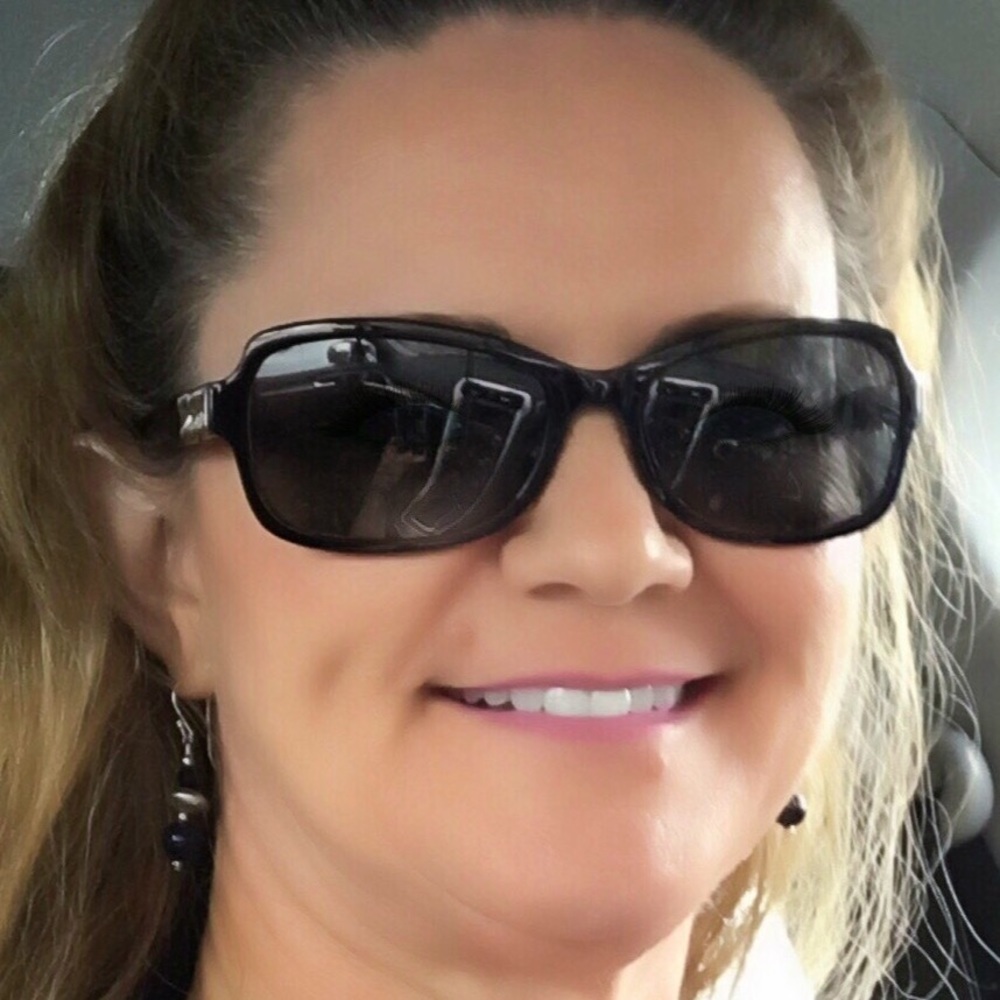 Meet your Posher, Patsy